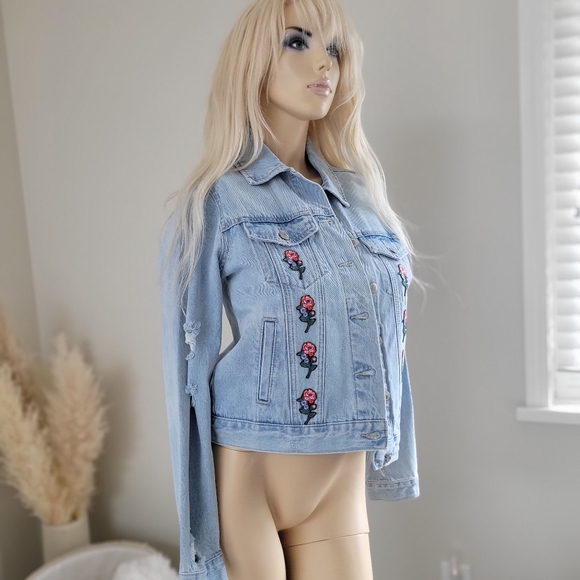 Upcycled denim Jean jacket embroidery bohemian oversized forever21 - Picture 7 of 14